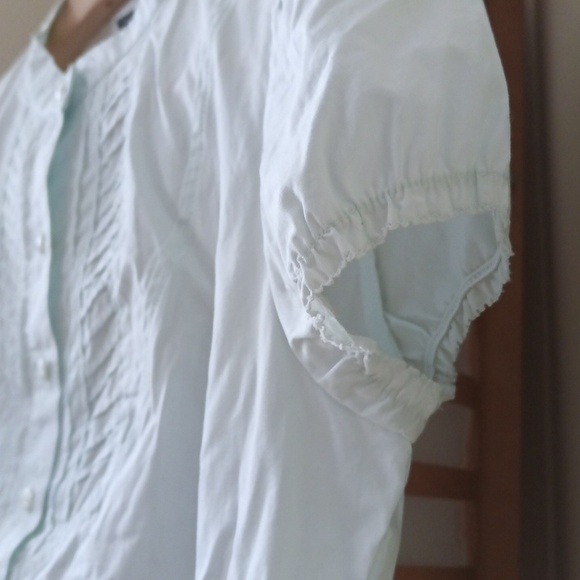 Ptp17" Cotton Aqua-blue Short Puff Sleeve Button Blouse with Pleated Details - Picture 11 of 17